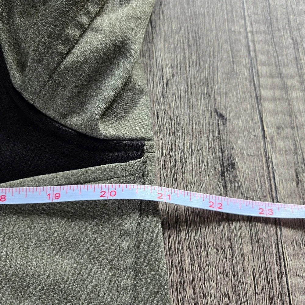 The North Face Mens Medium Quarter Zip Fleece Pullover Black Olive Green Pocket